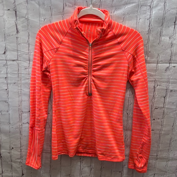 Athleta Tops - 💖 Athleta Striped Elite Half Zip Long Sleeve top with Pockets Size XS